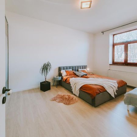 Priestranny Apartman V Centre Kosice Exterior photo